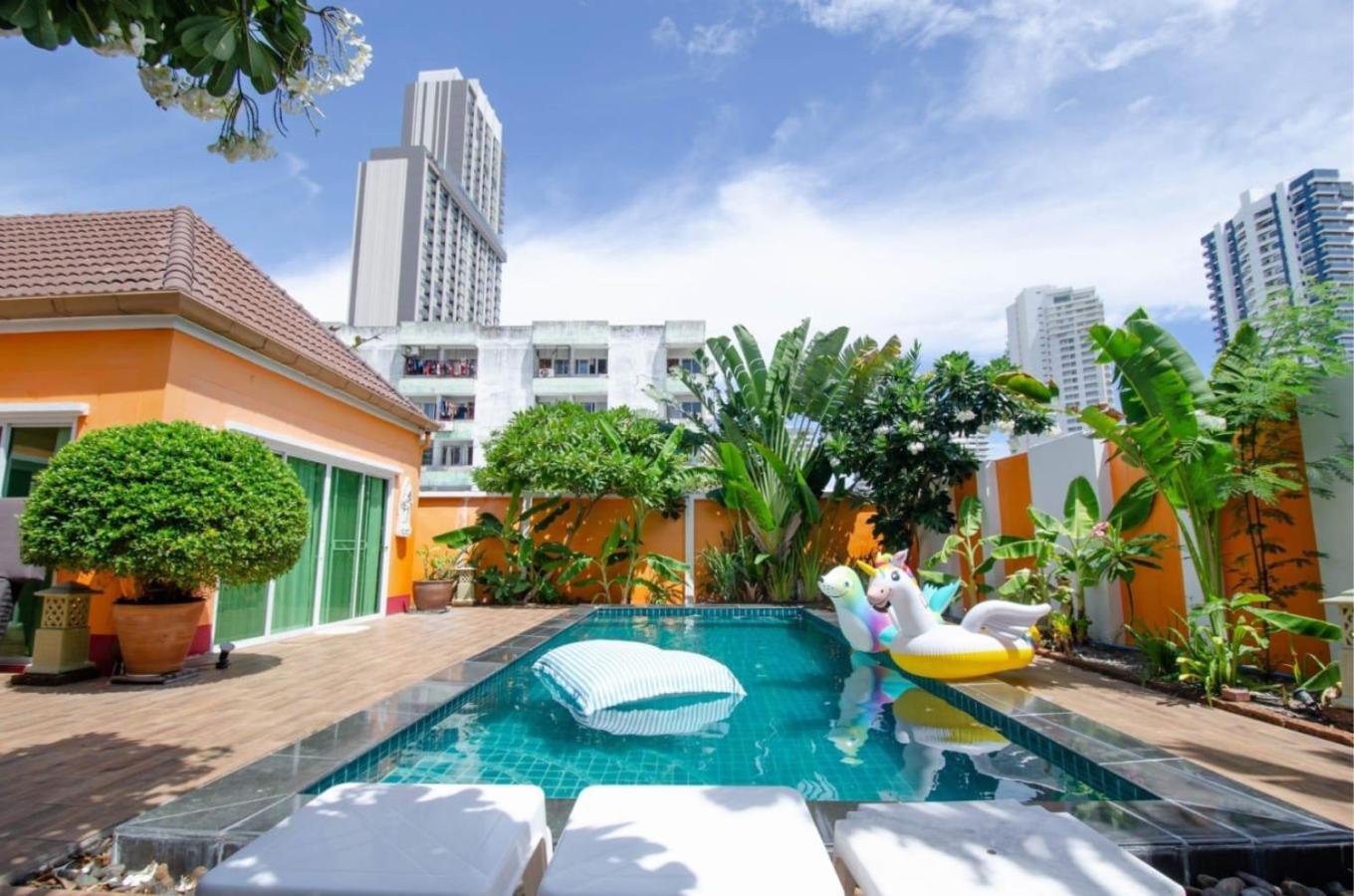 The Ace 6 Bedroom 6 Bathroom Pattaya