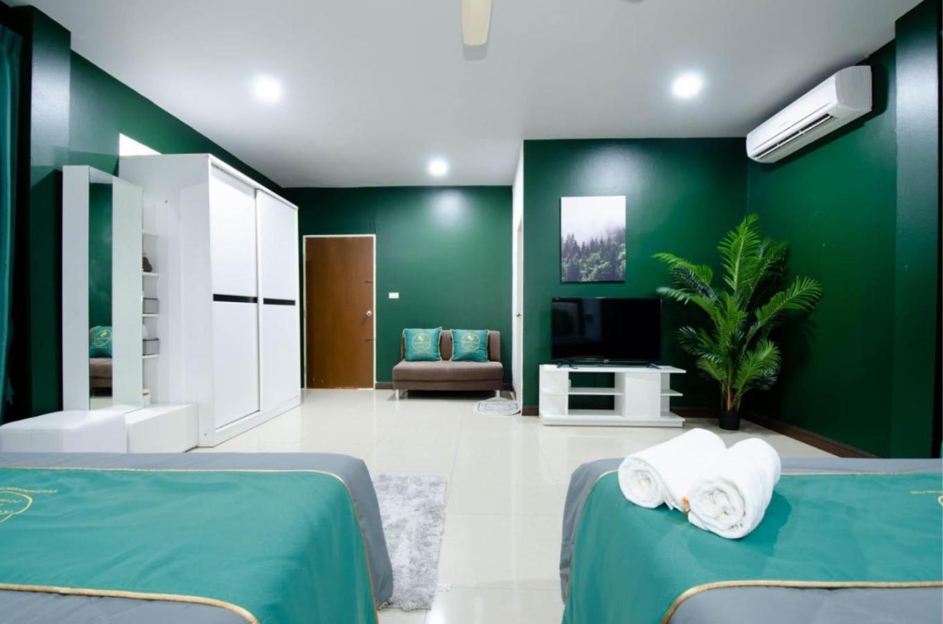 The Ace 6 Bedroom 6 Bathroom * Pattaya